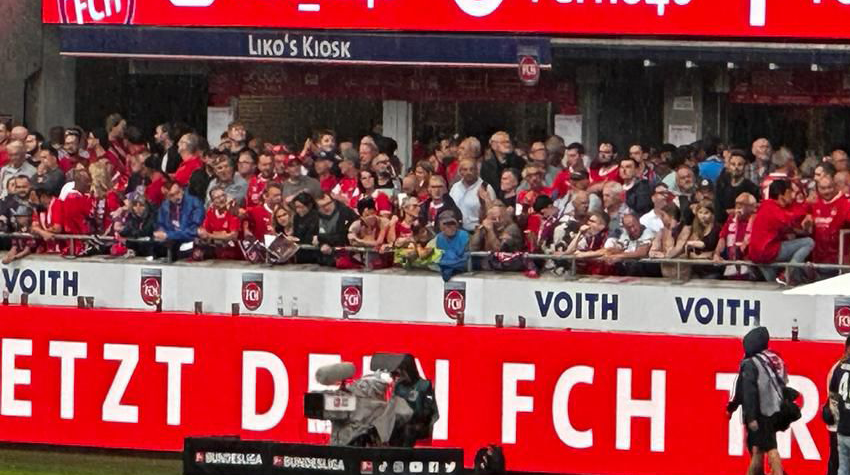 Von Likos Kiosk in der Voith-Arena hat man einen einzigartigen Blick aufs Spielfeld.