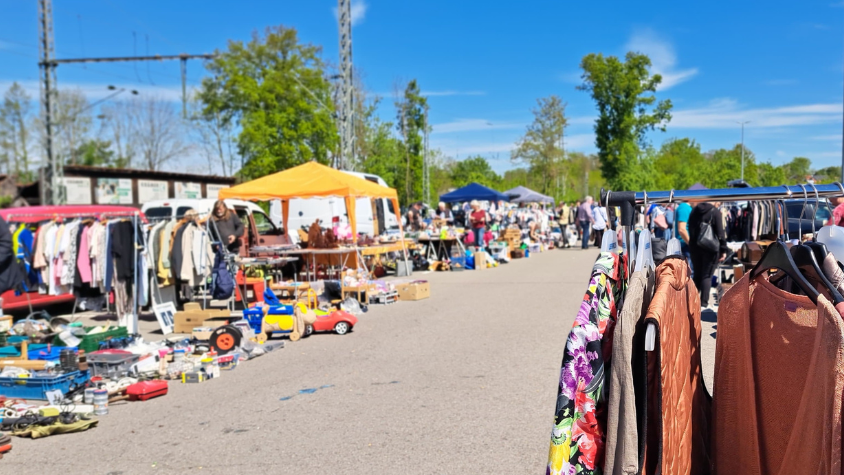 Bei warmen Temperaturen ist auch in der Stadt Winnenden Flohmarktzeit.