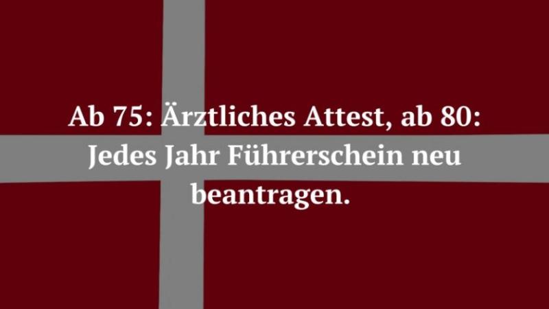 Die Flagge Dänemarks mit Aufschrift