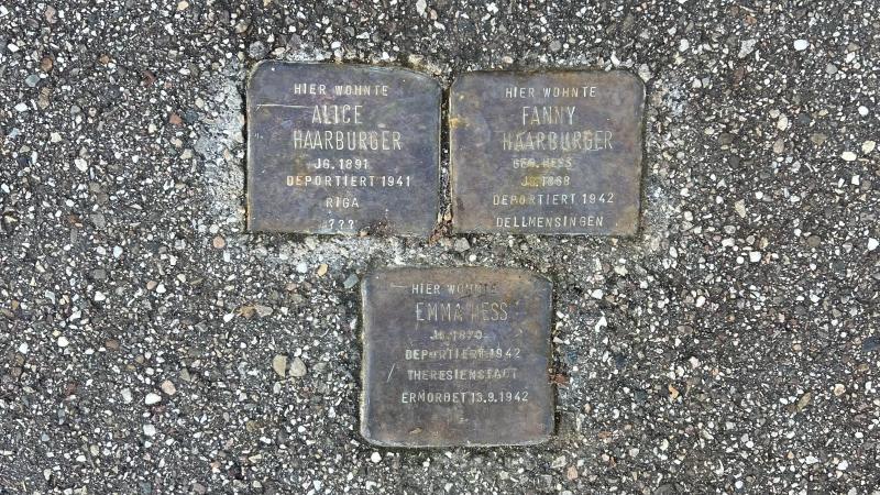 In Gedenken an die Opfer - Stolpersteine