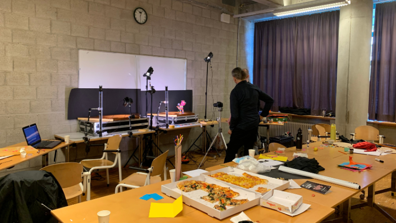 Kinder können sich bei einem Trickfilm-Workshop in der Volkshochschule selbst ausprobieren